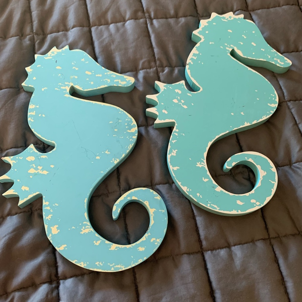 2 Seahorse wall decor